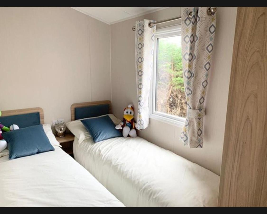 Exotic 3-Bed Caravan At Newquay Holiday Park Villa Bagian luar foto