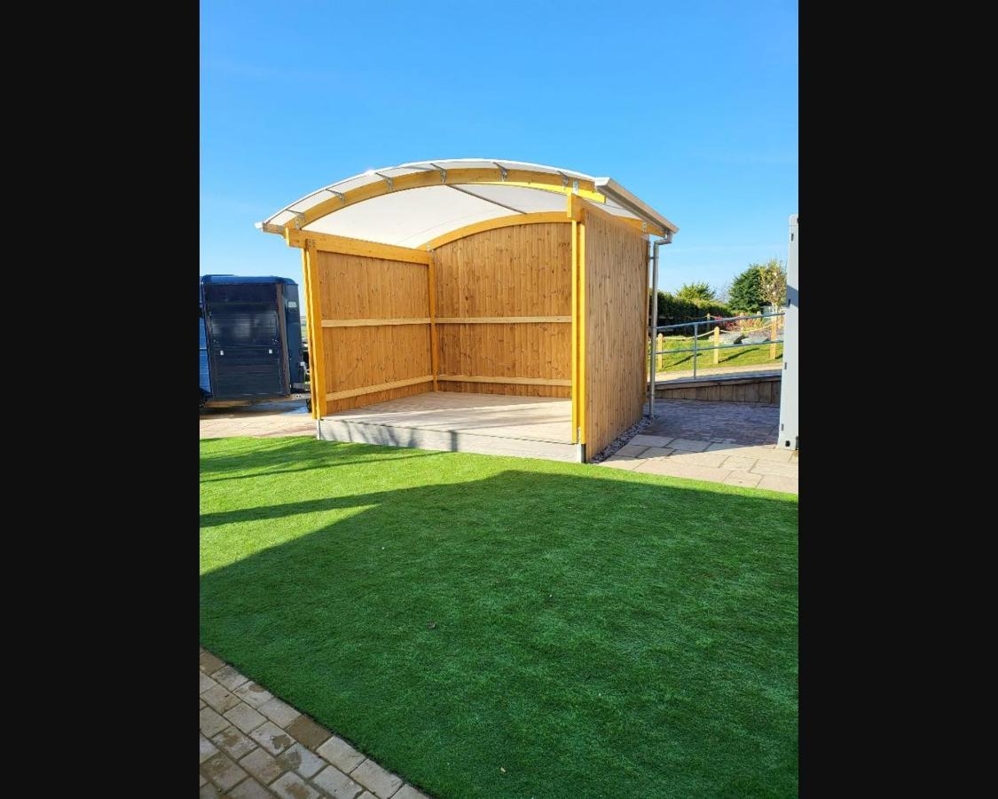 Exotic 3-Bed Caravan At Newquay Holiday Park Villa Bagian luar foto